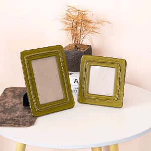 Minimally designed ceramic photo frame